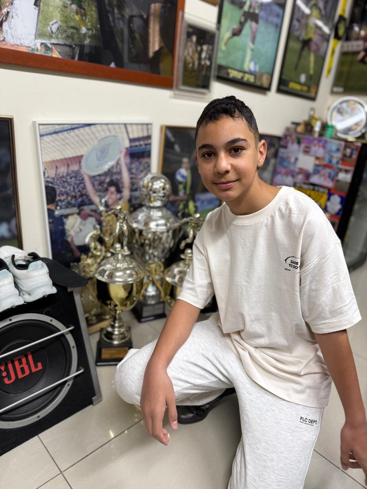 אוראל שחר מהתבי